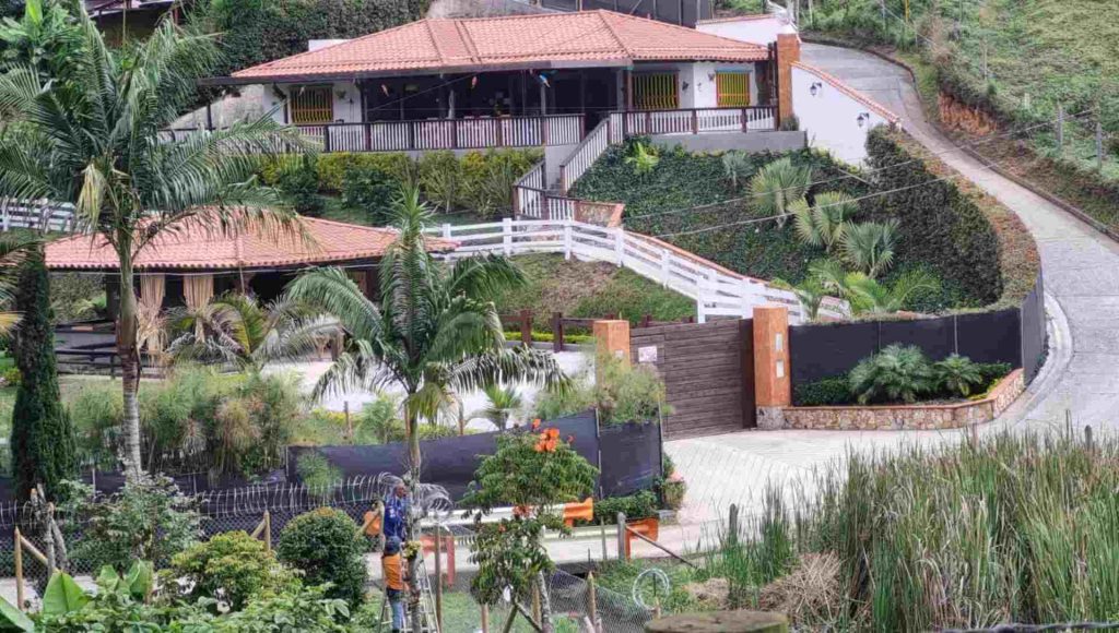 Finca en vereda Garzonas, sector La Fresca, El Carmen de Viboral